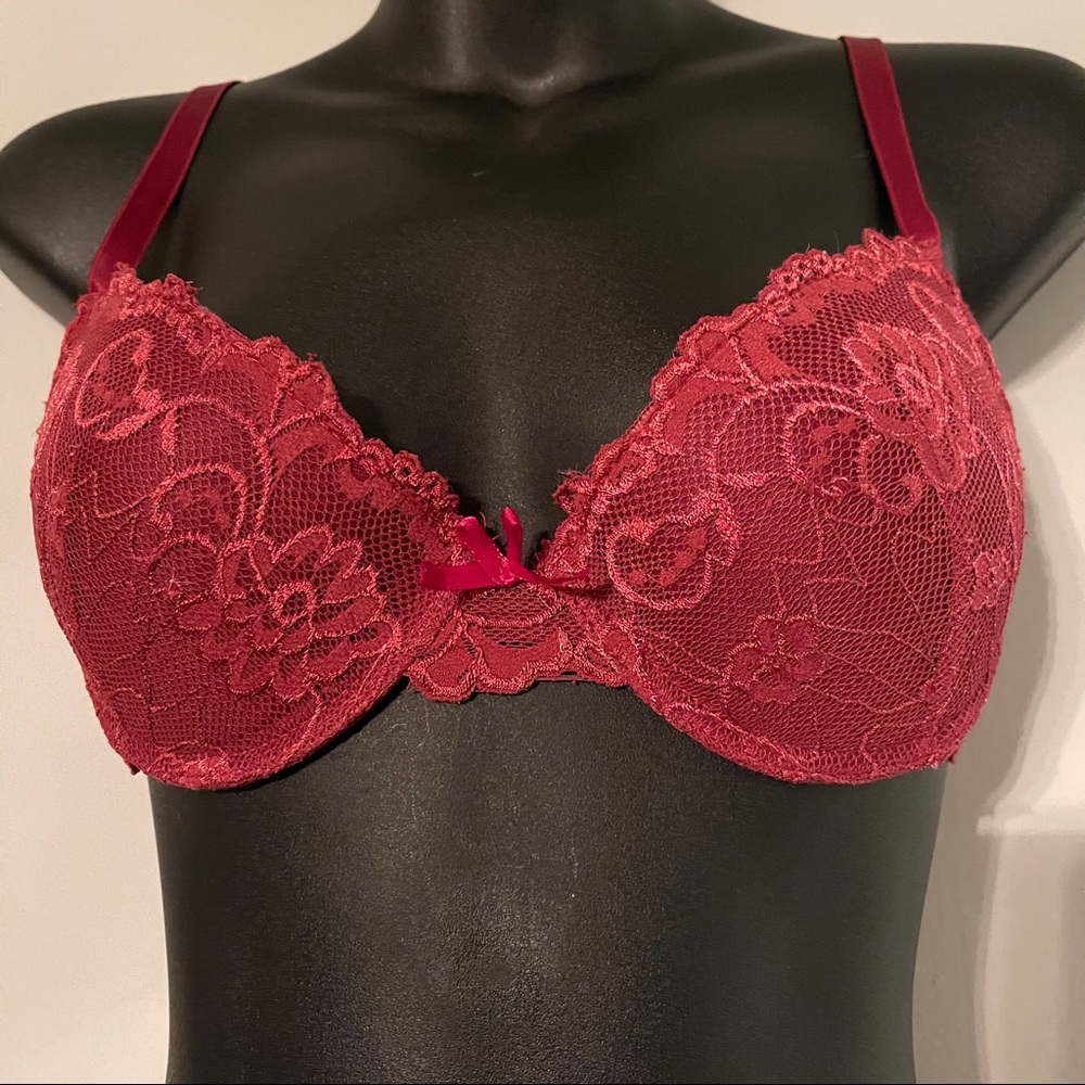 Lace bra